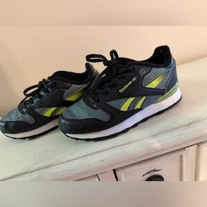 Reebok Kids Sneakers - Black and Lime